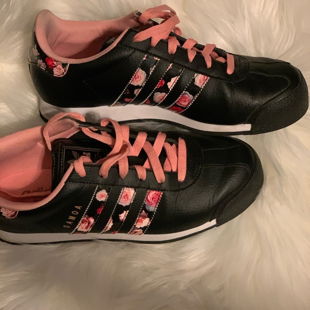 ADIDAS SAMOA SNEAKERS size 8